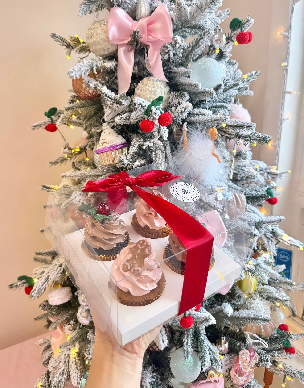 Holiday cupcakes: Eggnog & Chocolate chai