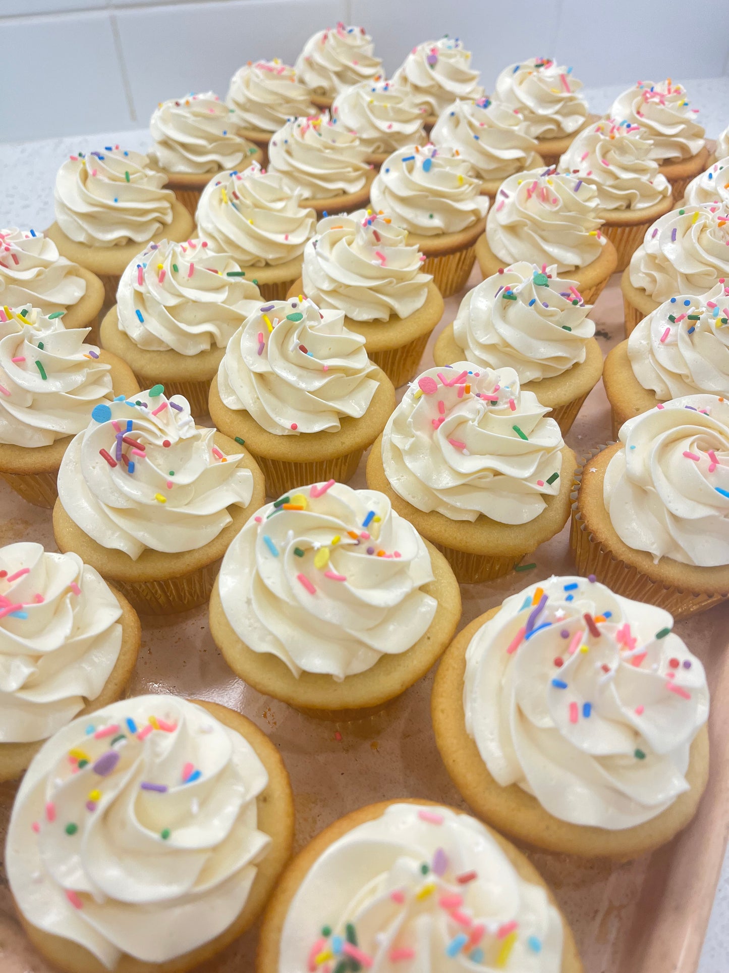 TRADITIONAL CUPCAKES