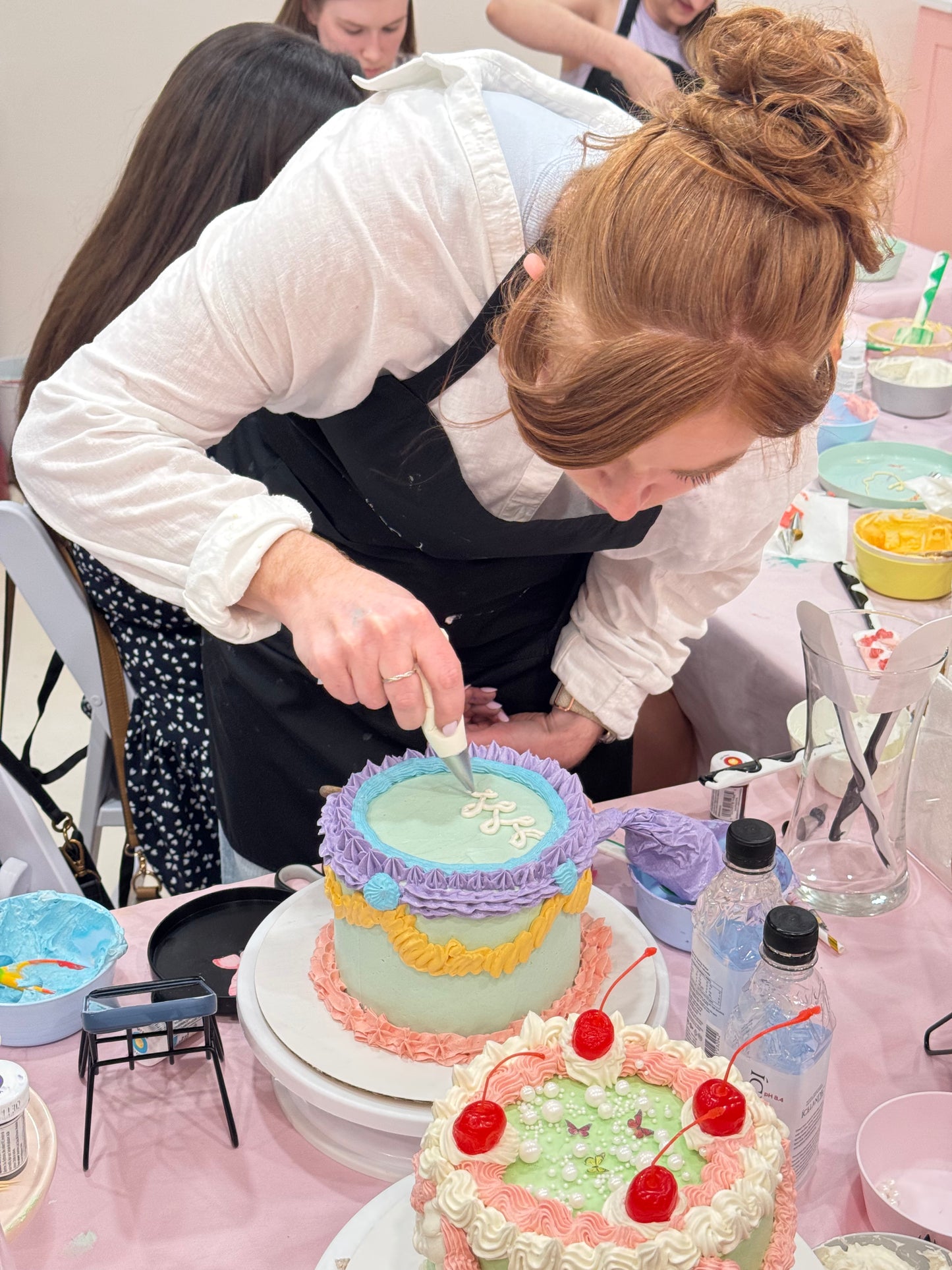 August 14| BEACHY VINTAGE: cake decorating workshop | 6:00pm-9:00pm