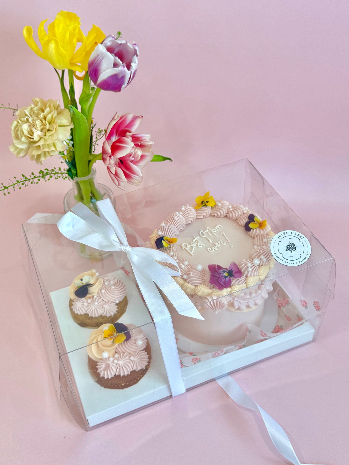 Mother's Day cake box