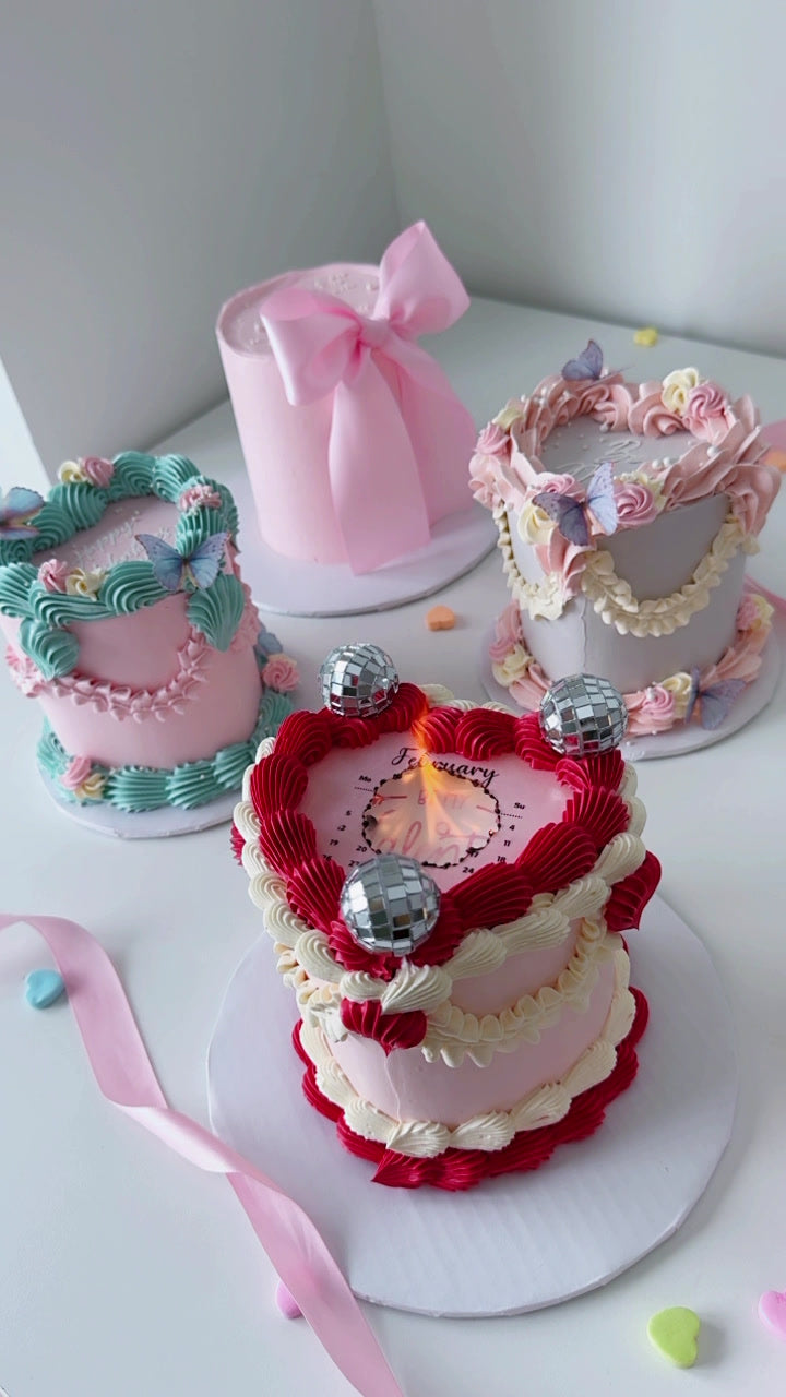 Mini burn away message cake