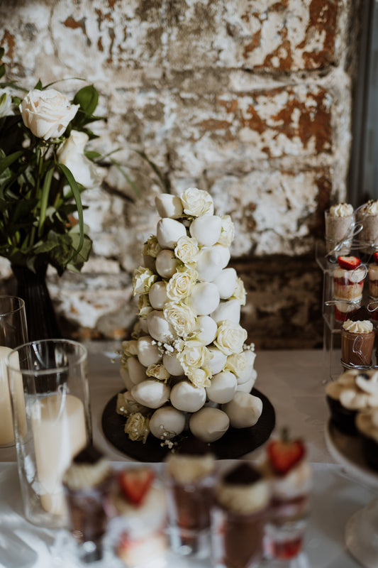 DESSERT TABLES 2