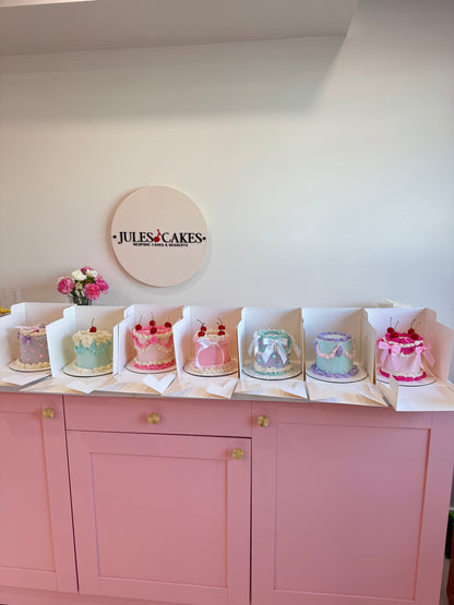 Oct 31 | CANDLE CAKE: 4"3 layer decorating workshop 10:30am-1pm