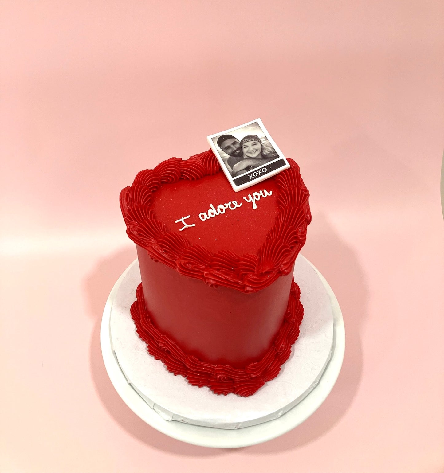 Love image mini cake