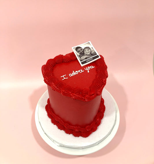 Love image mini cake